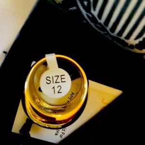 SIZE 12 GOLD STAINLESS STEEL DOME RING BRAND NEW